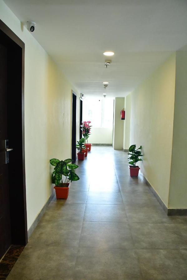 Hotel Yatharth Inn Bénarès Extérieur photo